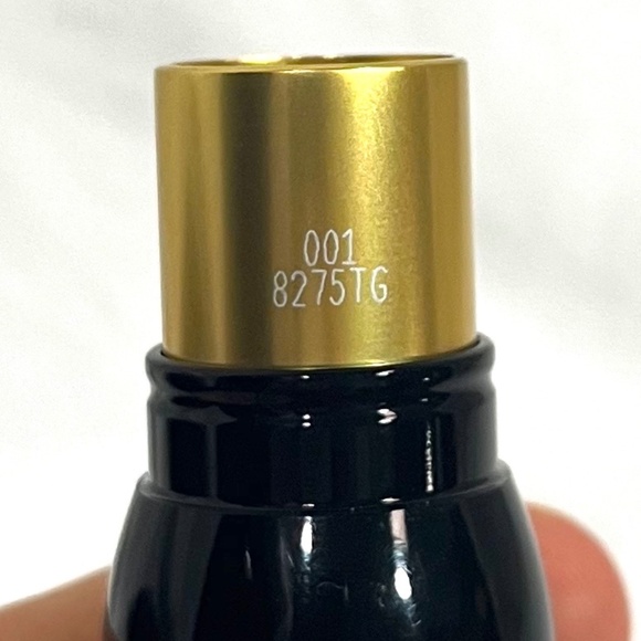 Christian Louboutin Iconic 001 Red Silky Satin Lip Colour Lipstick with Box - Picture 11 of 16